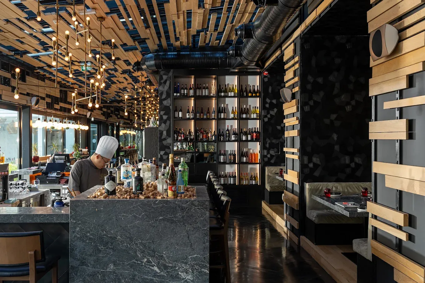 Ginger Sushi Bar & Lounge